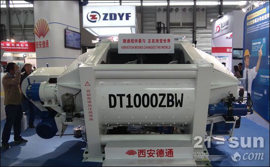 西安德通DT1000振动搅拌主机亮相上海宝马展