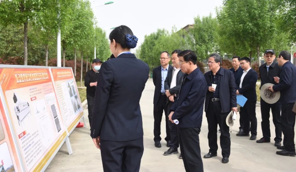 德通振动搅拌耐久性水泥稳定碎石基层技术助力绿色公路科技示范工程创建